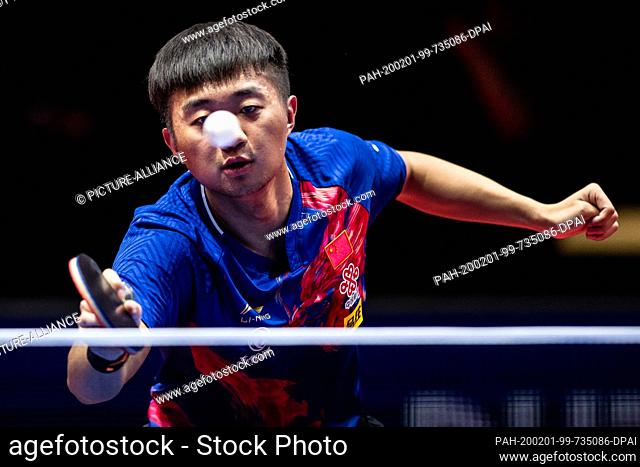 01 February 2020, Saxony-Anhalt, Magdeburg: Table tennis: German Open, men's, singles, quarter finals, Xu (China) - Zhao (China). Zhao Zihao in action