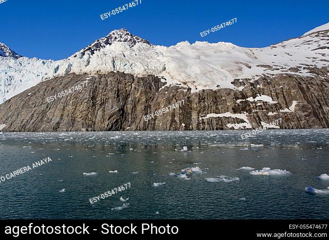 Tinayreglacier, Krossfjord, Arctic, Spitsbergen, Svalbard, Norway, Europe