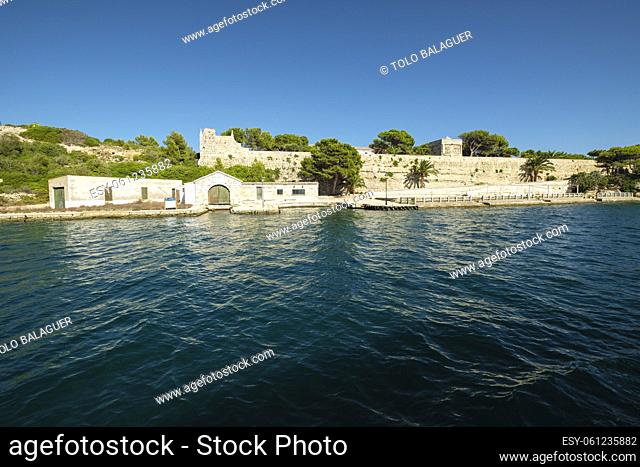 isla del Lazareto, Illa del Llatzeret, interior del puerto de Mahón, Menorca, balearic islands, Spain