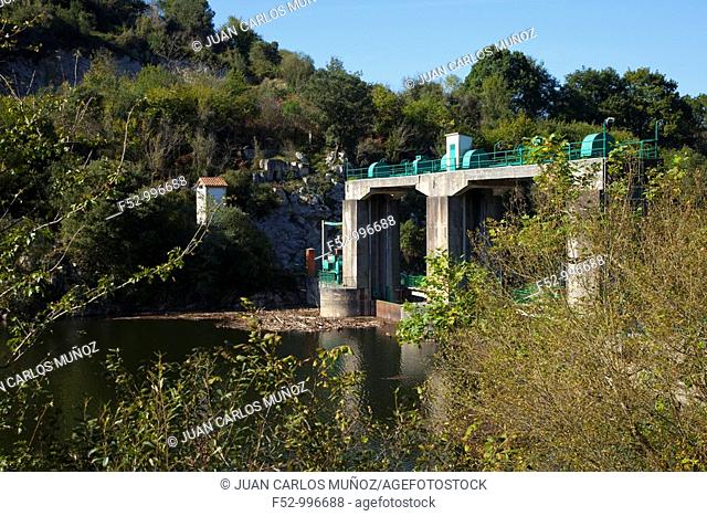 Reservoir of  Palombera. Nansa river. Cantabria. Spain