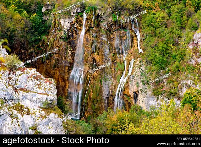 Great Waterfall at Lower Lakes, the highest waterfall in Plitvice Lakes National Park (Plitvi?ka Jezera), Croatia