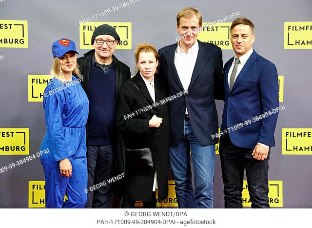 Film director Lars Kraume (2nd from right) and actors Marijtje Rutger (left to right), Rainer Bock, Birgit Minichmayr and Tom Wlaschiha arriving to the Cinemaxx...