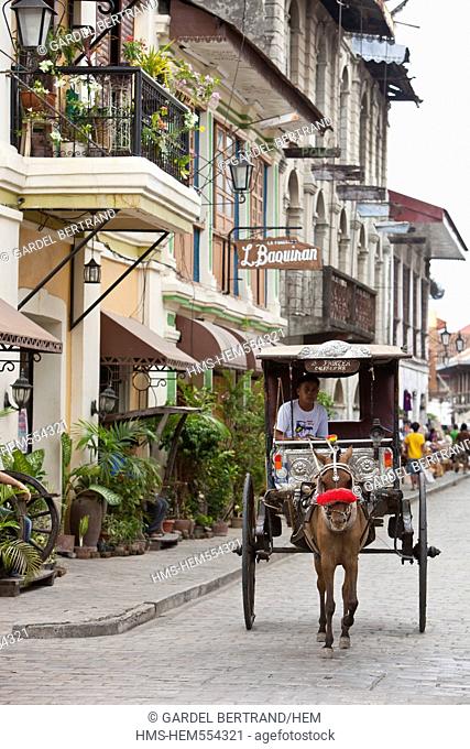 Philippines, Luzon island, Ilocos Sur, Vigan, listed as World Heritage by UNESCO, Mestizo historic district, carriages or Kalesa for visiting the city