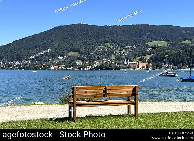 Summer day 2022 at Tegernsee. View from the Ringsee / Rottach Egern to the municipality of Tegernsee, sunshine, landscape, mountains, Alps, mountains