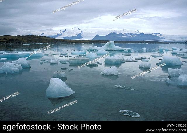 iceberg, jokulsarlon, iceland