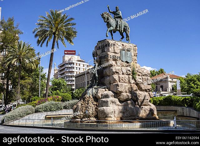 Equestrian statue of Jaime I, Espanya square, Palma, Mallorca, Balearic Islands, Spain