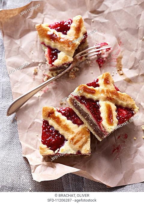 Linzer Schnitten (nutty shortcrust biscuits topped with jam)
