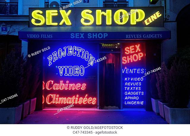 France, Paris. Sex Shop close to Gare de Lyon