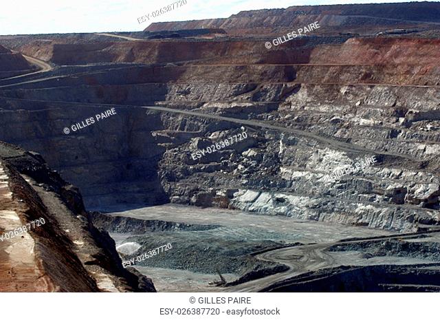 Kalgoorlie gold mine in Western Australia with a 1200 meter deep crater