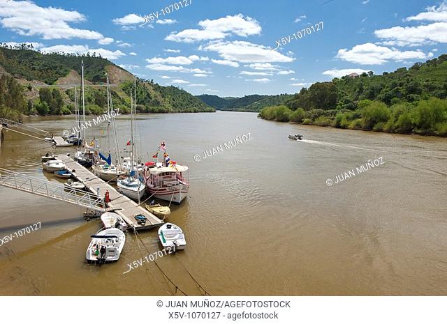 River port and population of Pomarao. Rio Guadiana. Alentejo. Portugal