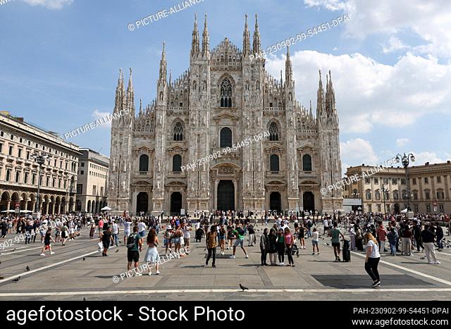 02 September 2023, Italy, Mailand: View of the Duomo of Milan. The Duomo is the cathedral of the Archdiocese of Milan. Photo: Friso Gentsch/dpa