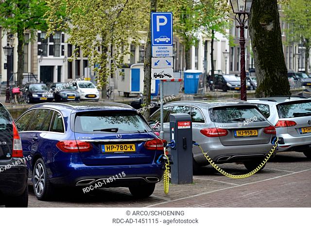 Elektroautos, Amsterdam, Niederlande