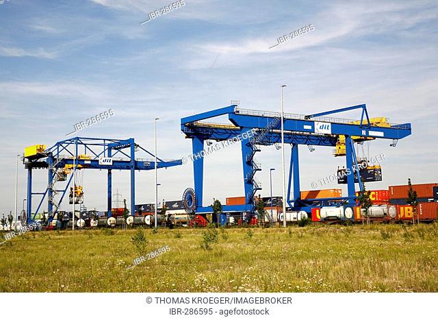 Container port, Duisburg, North Rhine-Westphalia, Germany