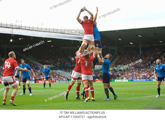 2015 Rugby World Cup Italy v Canada Sep 26th. 26.09.2015. Leeds, England. Rugby World Cup. Italy versus Canada. Canada win a line out