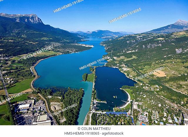France, Hautes Alpes, Serre Poncon lake, Embrun, Chadenas, Clapiere, based recreational (aerial view)
