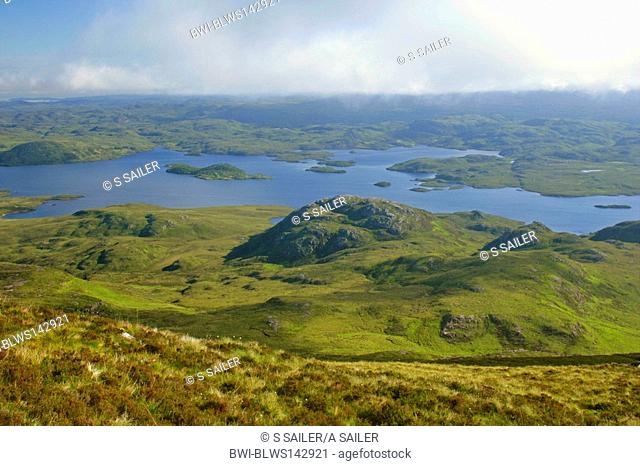 view from Stac Pollaidh over Loch Sionascaig, mountains and moorland, United Kingdom, Scotland, Highlands, Inverpolly Natur Reserve