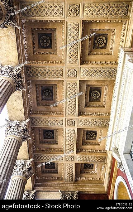 Low-angle view of the ceiling of the portico leading to the main entrance of the Massimo Theater (Teatro Massimo), Piazza Verdi, Palermo, Sicily, Italy, Europe