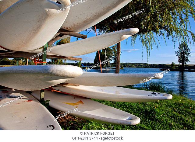 WINDSURF BOARDS STORED AWAY, PORT AT THE NAUTICAL CENTER, THE LAKE IN MEZIERES-ECLUIZELLES, EURE-ET-LOIR 28, FRANCE
