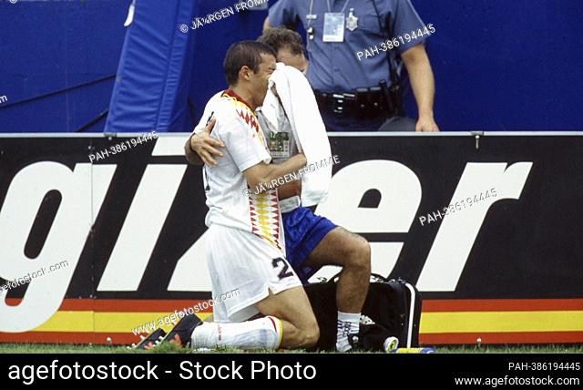 firo, 09.07.1994 archive picture, archive photo, archive, archive photos football, soccer, World Cup WORLD CUP 1994 USA quarterfinals: Italy - Spain 2:1 Luis...