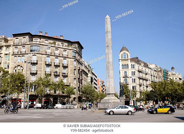 Obelisk, Plaça Joan Carles I, Barcelona