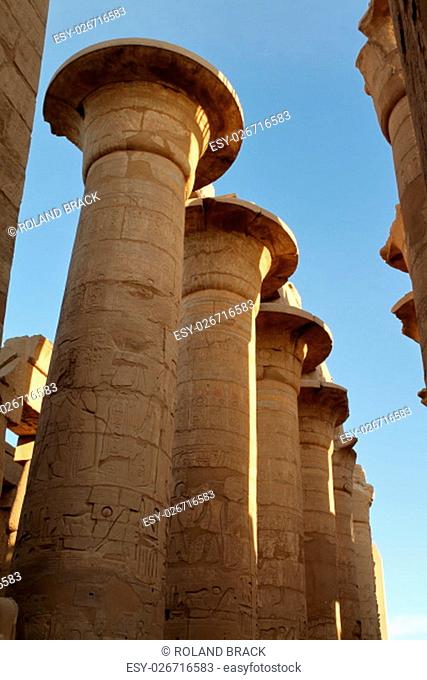 the temple of karnak in egypt