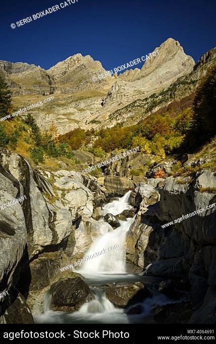 Autumn in Pineta Valley (Ordesa and Monte Perdido NP, Pyrenees, Spain)