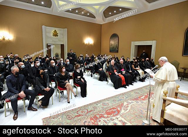 This morning the Pope Francis received in audience the Promoters, Organizers and Artists of the Christmas Concert in the Vatican