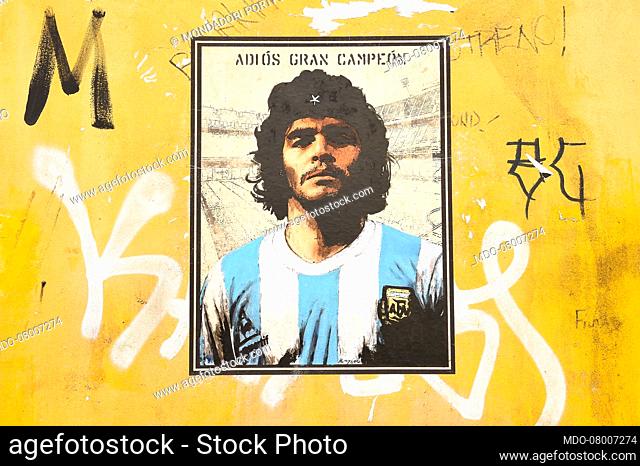 Tribute to the Argentine footballer Diego Armando Maradona with a mural made by street artist Harry Greb in Trastevere and depicted as Che Guevara