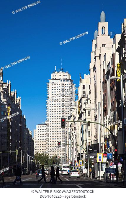 Spain, Madrid, Centro Area, Gran Via looking towards the Torre de Madrid and Plaza de Espana, morning