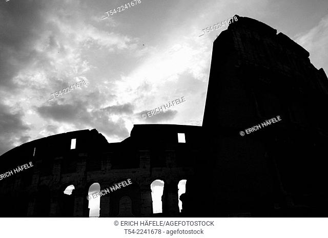Silhouette of the Colosseum in Rome