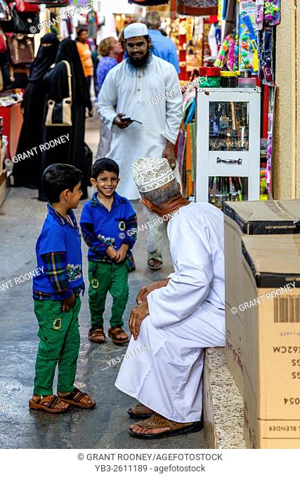 Family Life In The Muttrah Souk (Al Dhalam), Muscat, Sultanate Of Oman