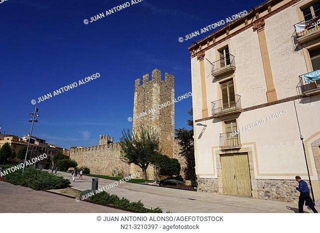 Partial view of the walls in the medieval town of Montblanc, Tarragona, Catalonia, Spain, Europe