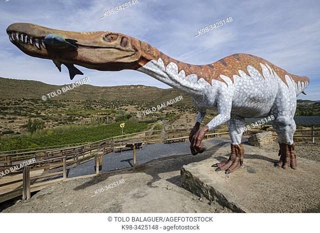 reproduccion a tamaño natural de un dinosaurio Baryonyx, Yacimiento de icnitas de La era del Peladillo, Igea, La Rioja , Spain, Europe
