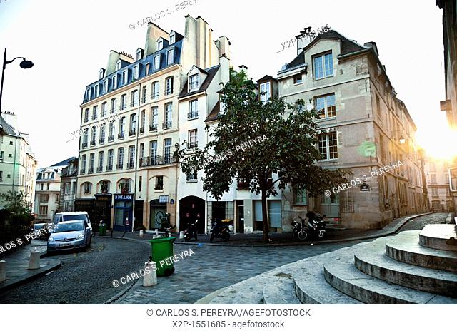 Montagne St  Genevieve, the street where the actor of 'Midnight in Paris' Woody Allen each night go, Paris, France