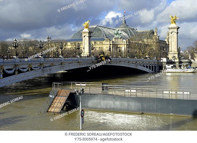 Flood water rising in Paris, River Seine in flood, 26 th january 2018, France