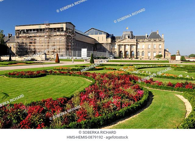 France, Meurthe et Moselle, Luneville, the Castle, the flowered gardens