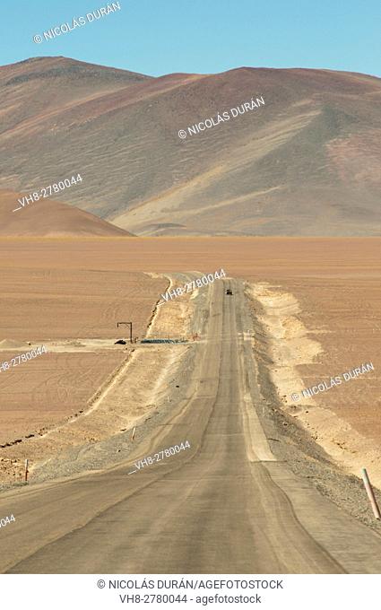 Road in Maricunga Salinas, near chilean border, Region III of Atacama, Chile, South America