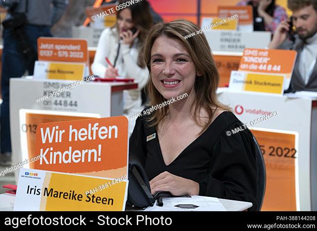 Iris Mareike STEEN, actress, 27th RTL donation marathon ""We help children"", television, November 17th-18th, 2022. - Huerth/NRW/Deutschland
