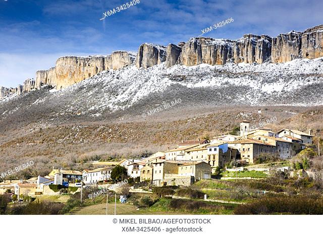 Aramendia village and Loquiz Sierra. Navarre, Spain, Europe