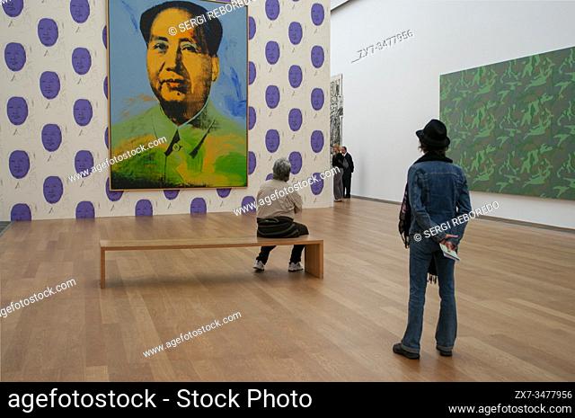 Andy Warhol artwork, Mao Tse Tung in the Moabit, Hamburger Bahnhof Museum former 19th century train station, it became a museum for contemporary art in 1996