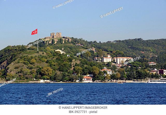 View from the Bosphorus to the ruins of Yoros, Genoese fortress of Yoros Kalesi, Bosphorus, Anadolu Kavagi, Istanbul, Asian side, Turkey