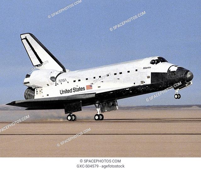 The Space Shuttle Atlantis touches down at 3:35 p.m. PST on 6 December 1988 at NASA's then Ames-Dryden Flight Research Facility at the conclusion of the STS-27...