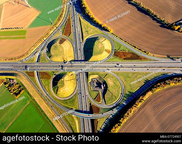 Kamener cross, interchange, highway A2, highway A1, tangent, cloverleaf, fields, meadows, acres, highway bridge, Derne, Kamen, Ruhr area, North Rhine-Westphalia
