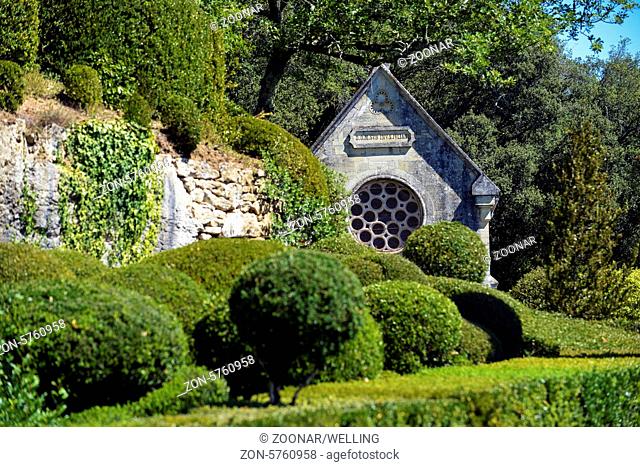Garten Marqueyssac Les Jardins suspendus de Marqueyssac Gemeinde Vezac Departement Dordogne Region Perigord Frankreich Europa | Overhanging Gardens of...