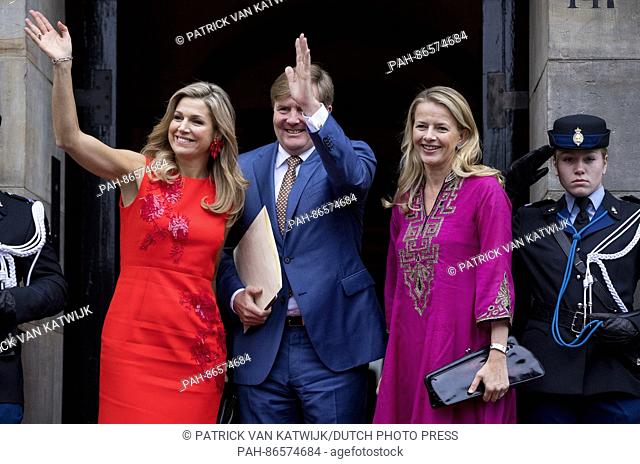 King Willem-Alexander, Queen Maxima (L) and Princess Mabel of The Netherlands attend the award ceremony of the Prince Claus Prize 2016 in the Royal Palace in...