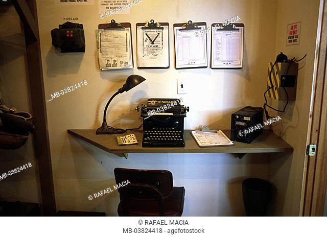 USA, New York, Long Iceland, American,  Air power museum, office, typewriter, Clip boards,  Airplane museum, interior opinion, Briefing Room, storage space