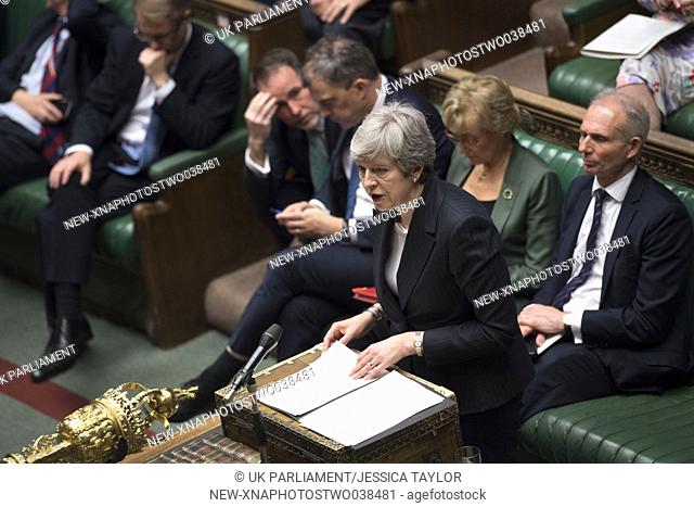 (190522) -- LONDON, May 22, 2019 (Xinhua) -- British Prime Minister Theresa May (front) and the leader of the House of Commons Andrea Leadsom (2nd R
