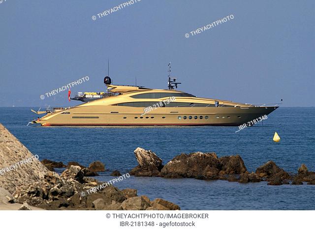 Motor yacht O'Khalila, 45.72m, built in 2007 by Palmer Johnson Yachts, off Antibes, Cote d'Azur, France, Mediterranean, Europe
