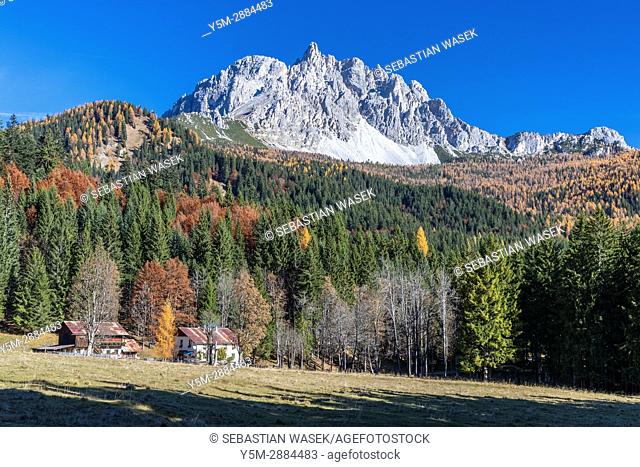 Gruppo dei Cadini seen from Gruppo del Sorapiss, Dolomites, Veneto, the comune of Cortina d'Ampezzo, Italy, Europe