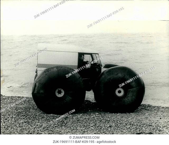 Nov. 11, 1969 - Amphibious Land Rover Mr. Peter Winter, a hovercraft engineer, trying out his amphibious Land Rover, at Yarmouth, Isle of Wight